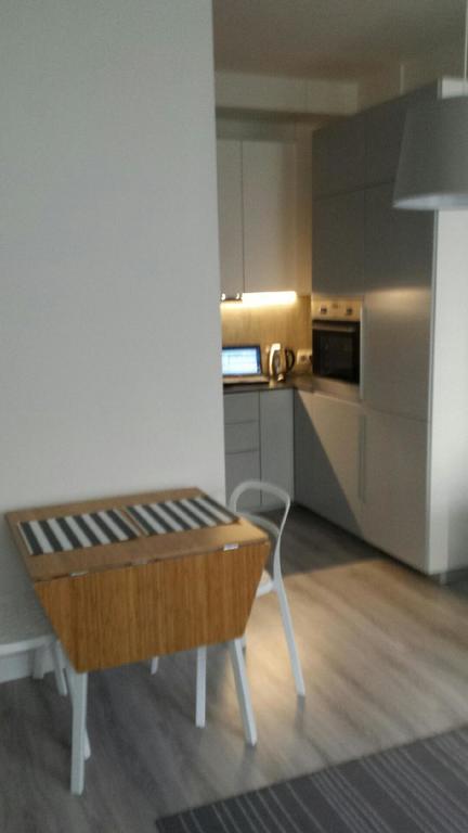 Modern Apartment Kosinskiego Poznań Esterno foto
